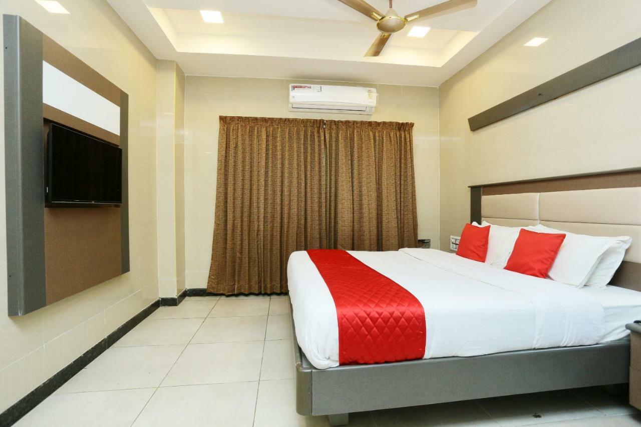 Oyo 18808 Hotel Rsn International Rāmeswaram 外观 照片